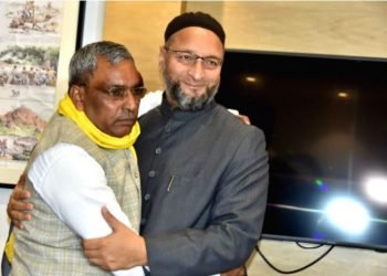 owaisi in lucknow