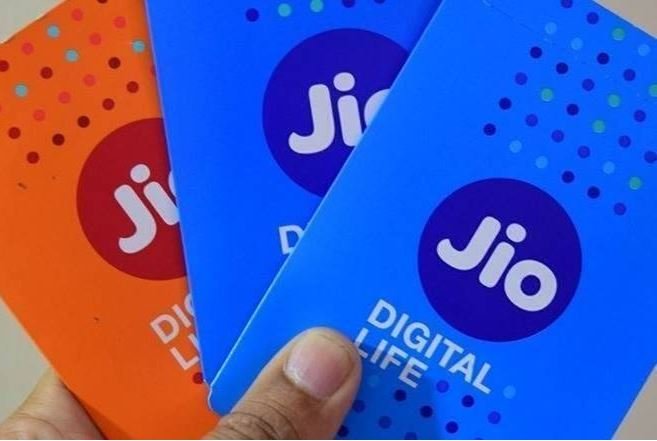 tech-news-reliance-jio-will-now-charge-to-voice-calling