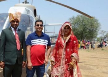 राजस्थान: हेलीकॉप्टर से विदाई का क्रेज शुरू, 55 दुल्हनों की हो चुकी है हेलीकॉप्टर से विदाई