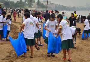 Clean India: सार्वजनिक स्वच्छता सिर्फ सरकारी नहीं हमारी भी नैतिक ज़िम्मेदारी
