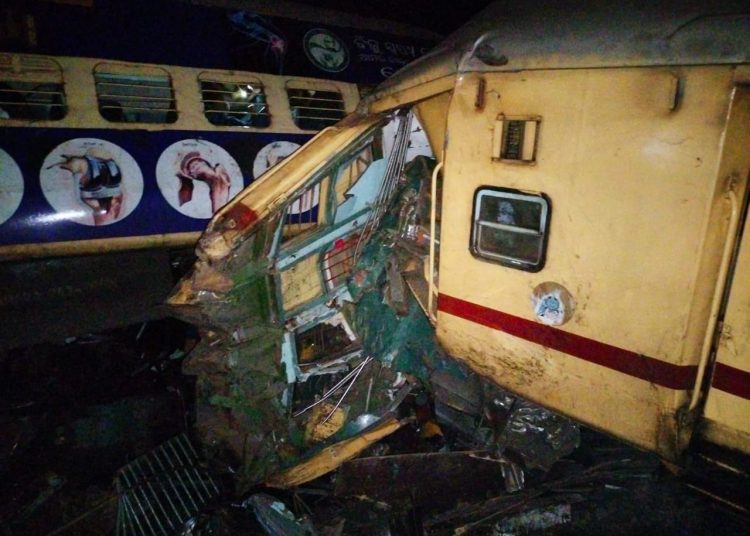 Andhra Train Accident: विजयनगरम में भयानक ट्रेन हादसा, मौत के घाट उतरे 11 लोग, कई घायल, अधिकारियों ने कहा?