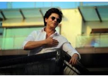 Happy Birthday SRK: 'जूझना पड़ा था आर्थिक तंगी से', जन्मदिन पर जानें किंग खान से जुड़े दिलचस्प मोड़।