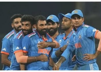 World Cup: भारत अब एक कदम दूर, सेमीफाइनल का पड़ाव पार, शमी ने बनाया रिकॉर्ड