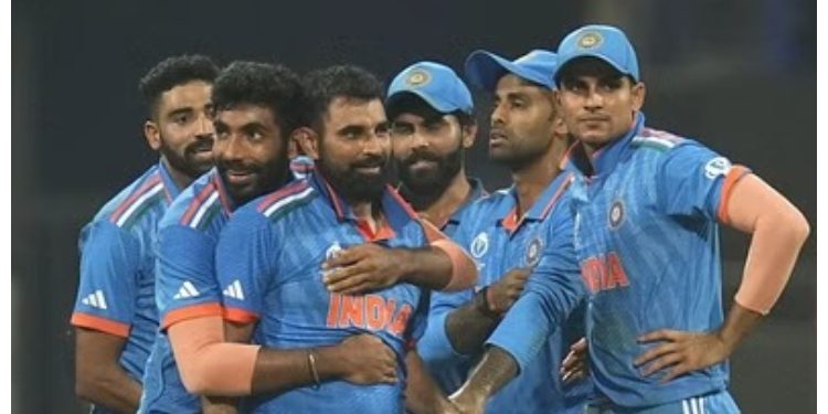World Cup: भारत अब एक कदम दूर, सेमीफाइनल का पड़ाव पार, शमी ने बनाया रिकॉर्ड