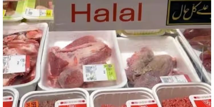 Halal Products Ban: हलाल उत्पादकों पर लगातार हो रही छापेमारी, कई प्रोडक्ट सील