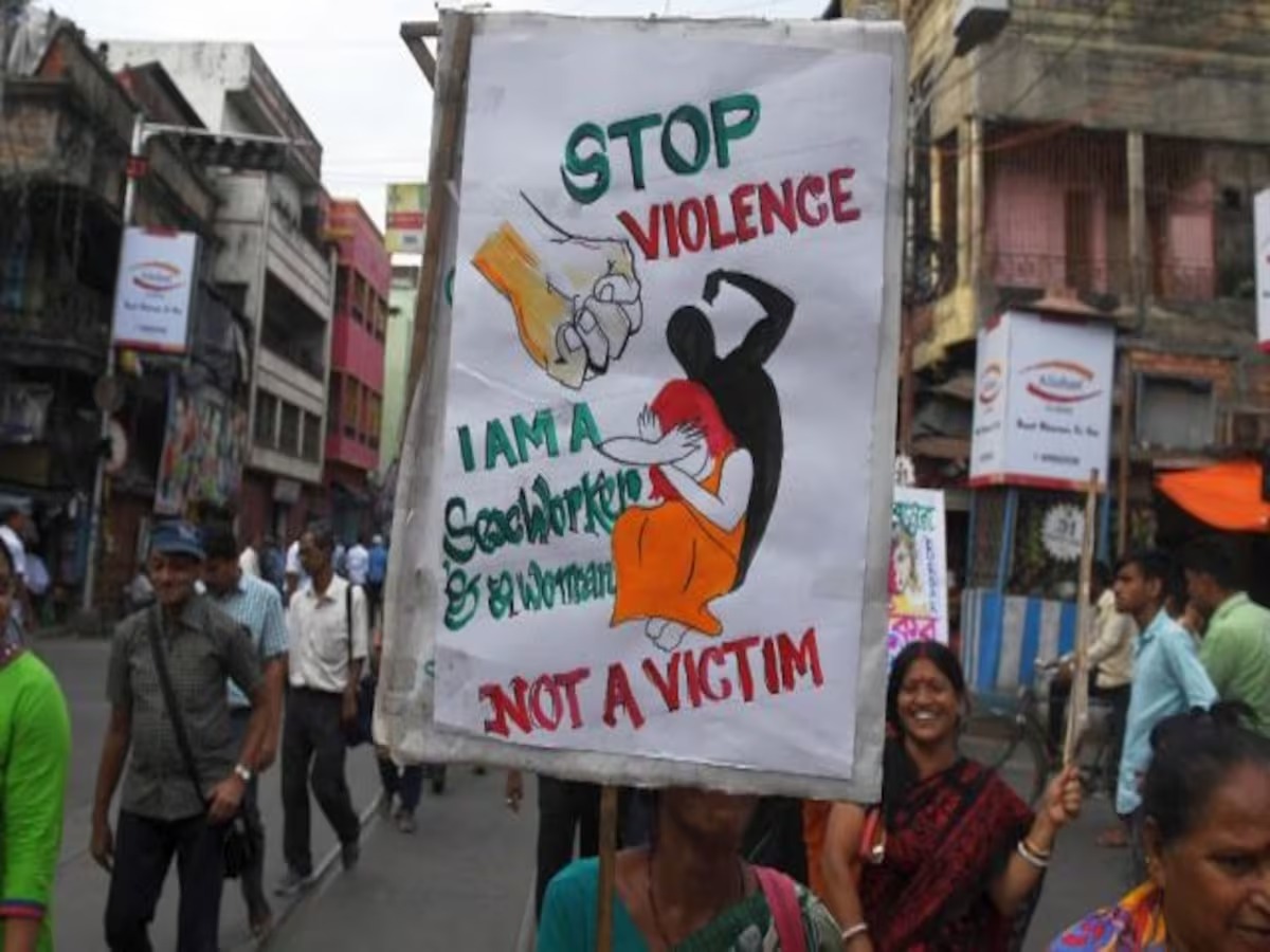 Prostitution Law India: प्रॉस्टिट्यूशन को क्यों लीगल रखा गया है, क्या आप जानते है प्रॉस्टिट्यूशन भारत में लीगल है ?