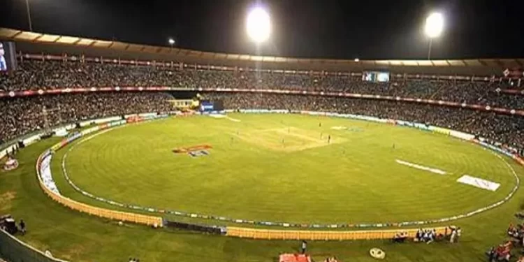 Ind vs Aus Pitch Report: भारत करेगा सीरीज पर कब्जा या ऑस्ट्रेलिया करेगा बराबरी, क्या हैं आंकड़े और पिच रिपोर्ट?