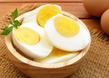Health Tips: अंडे खाने के क्या है फायदे, हर दिन में बस इतने उबले अंडे खाना चाहिए?