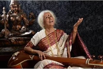 Classical Singer Dr Prabha Atre: क्लासिकल सिंगर डॉ. प्रभा अत्रे 92 साल में हुआ निधन, पद्म विभूषण से हो चुकी है सम्मानित !
