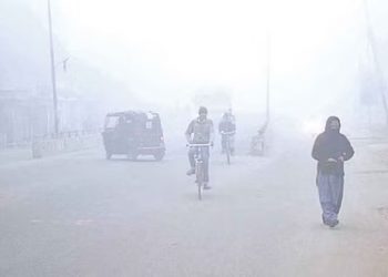 Pollution And Stroke: सर्दी और प्रदूषण की एक साथ मार! हो सकती है जानलेवा बीमारी, जानें कैसे करें बचाव?