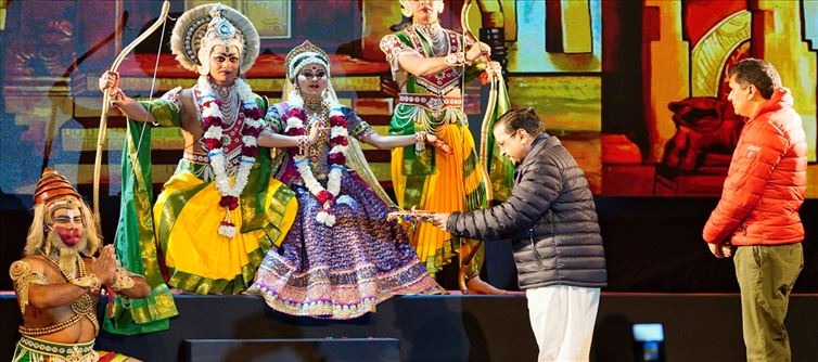 Ram Mandir Inauguration:राम के नाम में लीन हुए AAP नेता, दिल्ली में सौरभ भारद्वाज के नेतृत्व में संपन्न हुई शोभा यात्रा।
