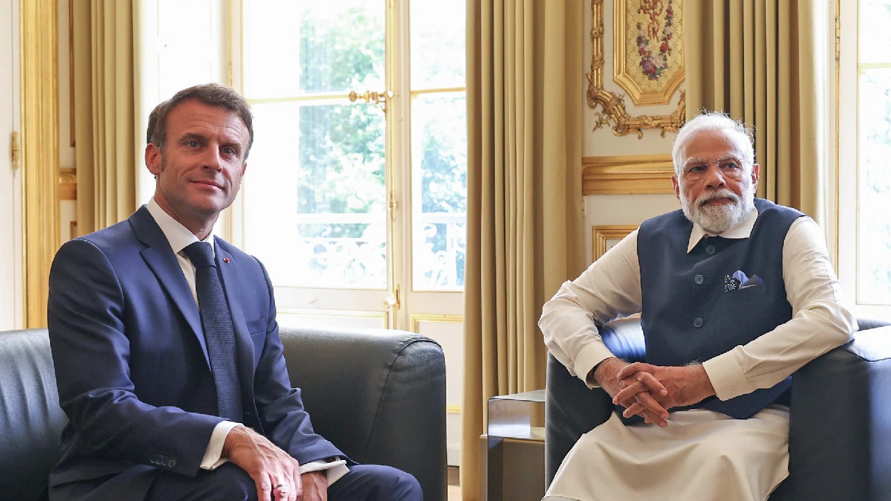 Macron-Modi: इमैनुएल मैक्रों का जयपुर दौरा, PM मोदी के साथ पीएंगे चाय,  UPI पेमेंट पर करेंगे खास बात...