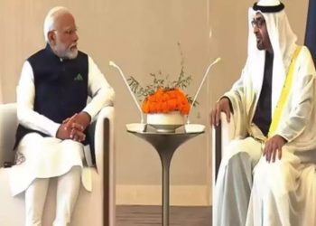 PM Modi UAE Visit: पीएम मोदी का UAE में 'गार्ड ऑफ ऑनर' देकर हुआ भव्य स्वागत, पहले हिंदू मंदिर का करेंगे उद्घाटन...