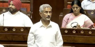 फिलहाल भारत में शेख हसीना’, बांग्लादेश मुद्दे पर विदेश मंत्री ने संसद में दिया जवाब