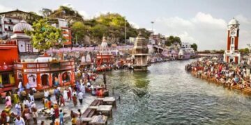 गंगा दशहरा पर स्नान-दान से मिलता है मोक्ष, जानिए शुभ मुहूर्त, विधि, मंत्र यहां