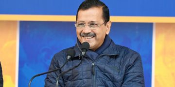 Arvind Kejriwal : किराएदारों पर मेहरबान हुए केजरीवाल, एक साथ खोल दिया वादों का पिटारा 