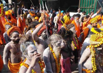 Mahakumbh 2025 : महाकुंभ के 6वें दिन हिंदुओं ने तोड़े सारे रिकॉर्ड !, योगी भी आंकड़े जान रह गए हैरान!