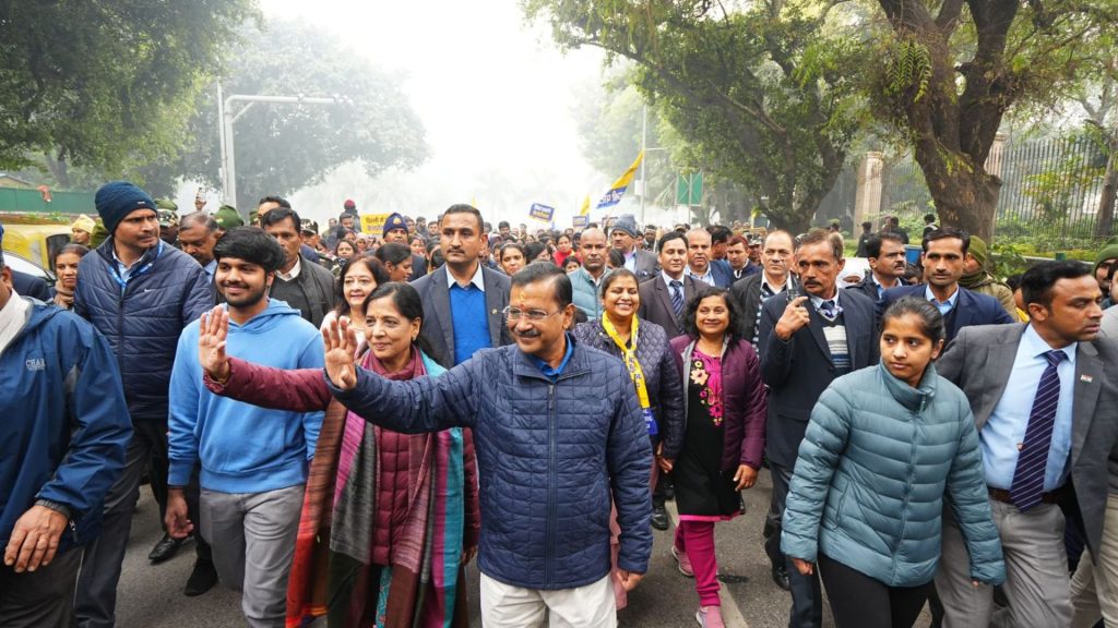 Delhi Election 2025 : दिल्ली आरंभ है प्रचंड ! AAP से मनीष सिसोदिया, सौरभ भारद्वाज ने दर्ज किया नामांकन 