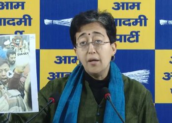 Arvind Kejriwal Attack : “केजरीवाल पर हमले के पीछे….”, आप ने भाजपा पर लगाए कई गंभीर आरोप