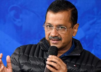 Arvind Kejriwal : केजरीवाल की PM मोदी को चिट्ठी, सफाई कर्मचारियों को लेकर कर दी बड़ी मांग