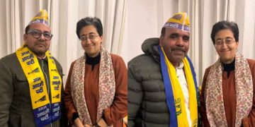 Delhi Chunav 2025 : दो कद्दावर नेता हुए AAP में शामिल, आम आदमी पार्टी ने चुनाव से पहले कर दिया खेला!