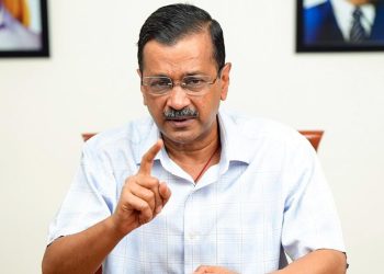 Delhi Election 2025 : “सड़कों पर रोजाना गैंगवॉर…”, कानून व्यवस्था को लेकर केजरीवाल का योगी पर पलटवार