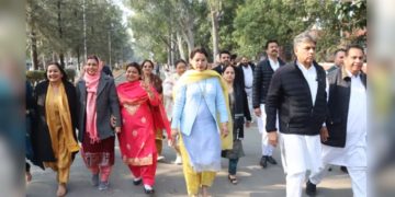 Mayor Chunav 2025: चंडीगढ़ मेयर चुनाव में AAP-कांग्रेस के साथ हुआ ‘खेला’, BJP ने मारी बाजी 