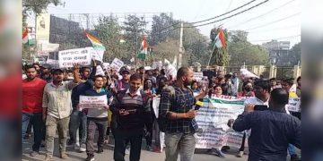 BPSC Protest : BPSC अभ्यर्थियों का फिर ‘हल्ला बोल’! सड़क पर उतर किया प्रदर्शन