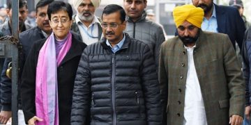 Delhi Election 2025 : चुनाव आयोग से मिलने जाएंगे केजरीवाल, आतिशी और पंजाब CM भी रहेंगे साथ 