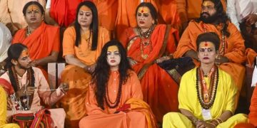 Mamata Kulkarni : किन्नर अखाड़े का तगड़ा एक्शन, ममता कुलकर्णी को महामंडलेश्वर पद से हटाया