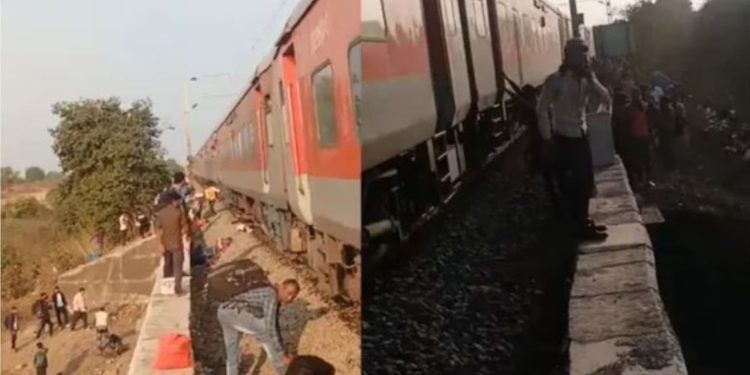 Train Accident : जलगांव में भीषण रेल हादसा, 12 से अधिक लोगों की हुई मौत