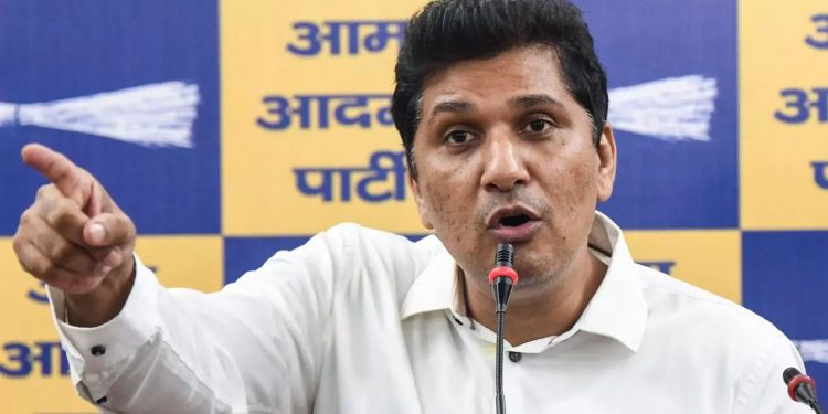 Delhi Chunav 2025 : ‘संपत्ति में बढ़ोतरी का लोगों को तरीका बताएं…” प्रवेश वर्मा पर आप ने लगाए गंभीर आरोप