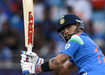 IND vs PAK : दुबई में भारत ने पाकिस्तान को चटाई धूल, विराट ने शतक जड़ मारी बाज़ी