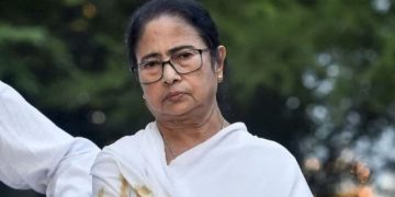 Mamata Banerjee: ‘मृत्यु कुंभ में बदला महाकुंभ…’, CM ममता बनर्जी ने यूपी सरकार पर लगाए आरोप