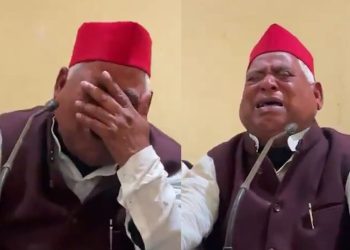 Ayodhya : फूट-फूट कर रोए अयोध्या के सपा सांसद, दलित युवती की हत्या पर गरमाई सियासत 