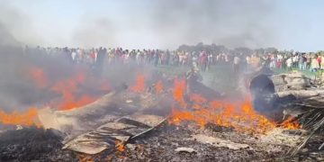 Madhya Pradesh : शिवपुरी में लड़ाकू विमान हुआ क्रैश, जलकर खाक हुआ सेना का जेट