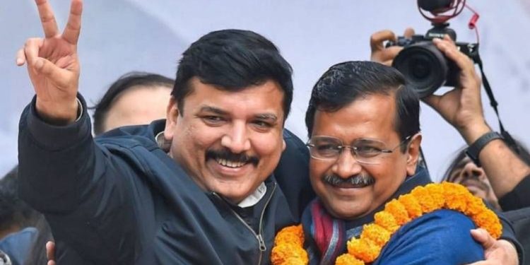 Delhi Election : ’15-15 करोड़ का ऑफर’, केजरीवाल के दावे पर एक्शन में ACB