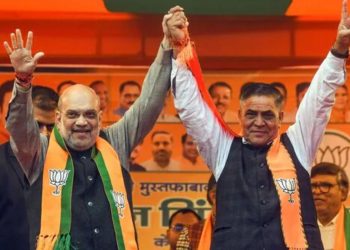 Delhi Politics: मोहन बिष्ट ने किया बड़ा ऐलान, “बदलेंगे मुस्तफाबाद का नाम”