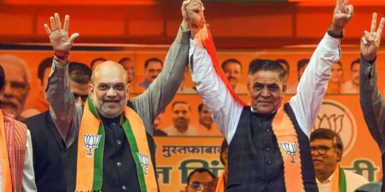 Delhi Politics: मोहन बिष्ट ने किया बड़ा ऐलान, “बदलेंगे मुस्तफाबाद का नाम”