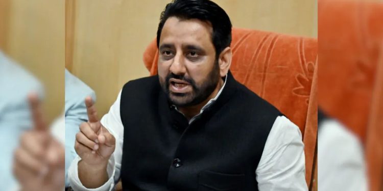 Delhi : AAP विधायक अमानतुल्लाह खान को बड़ी राहत, कोर्ट ने गिरफ्तारी पर लगाई रोक