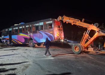MahaKumbh Bus Accident : महाकुंभ जा रही बस हुई हादसे का शिकार, 10 लोगों की मौत, 19 हुए घायल