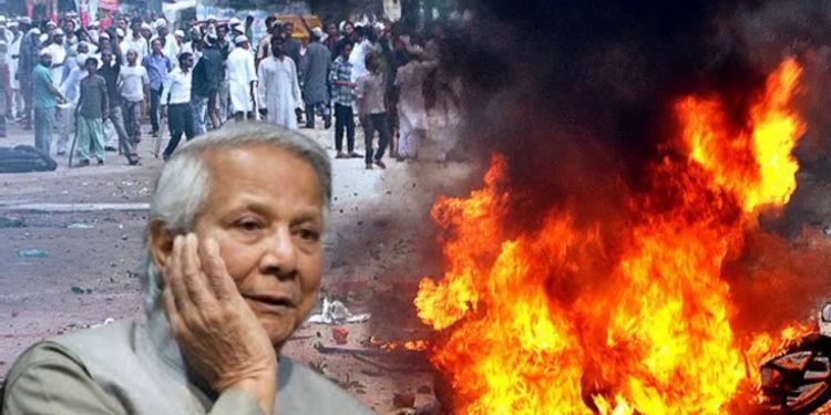 Bangladesh : यूनुस सरकार का नया प्रोपेगेंडा!, हिंदुओं पर हमलों को लेकर चौंकाने वाला दावा