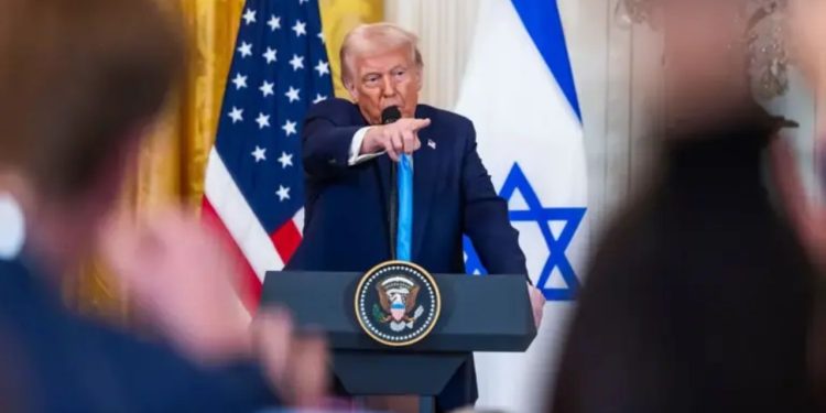 Donald Trump : ट्रंप का गाजा को लेकर बड़ा प्लान! क्या अब मुस्लिम देश को कब्जे में लेगा अमेरिका 