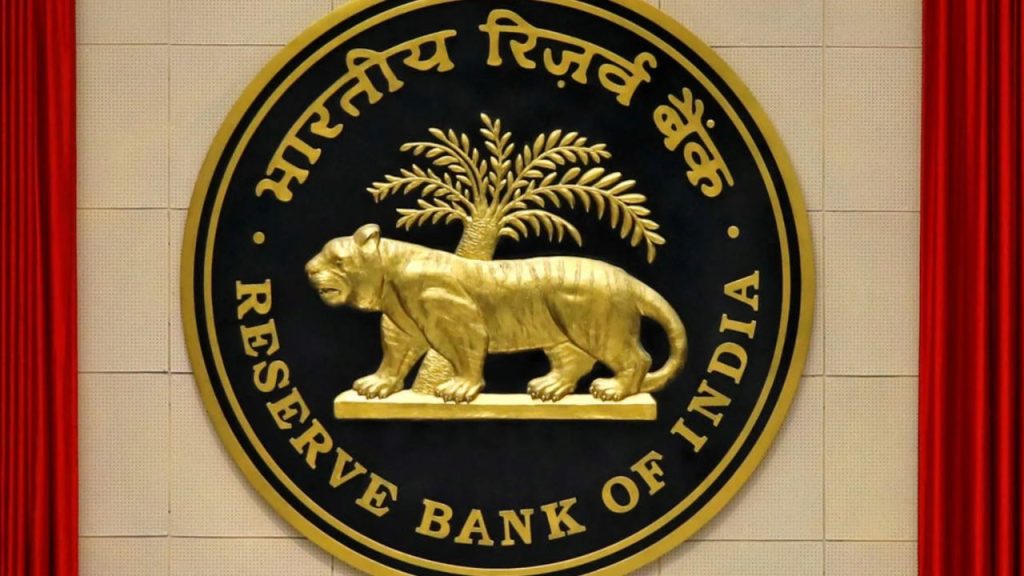 RBI : मिडिल क्लास को मिली राहत, RBI ने बदल दिए कई बड़े नियम