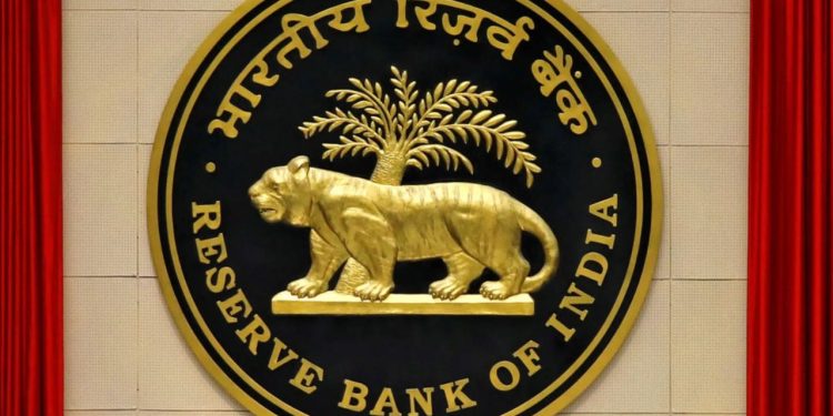 RBI : मिडिल क्लास को मिली राहत, RBI ने बदल दिए कई बड़े नियम