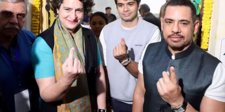 Delhi Polls 2025: प्रियंका गांधी ने परिवार संग किया मतदान, जनता से की खास अपील