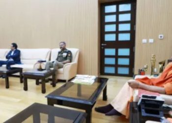 Mahakumbh 2025 : CM योगी ने अपने हाथों में ली महाकुंभ की कमान, पल-पल की ले रहे अपडेट