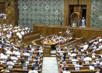 Budget Session 2025 : संसद में महाकुंभ भगदड़ पर बवाल, विपक्ष ने की चर्चा की मांग