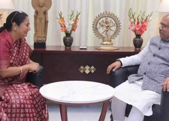 CAG Report : दिल्ली विधानसभा में पेश होगी CAG रिपोर्ट, CM रेखा से मुलाकात के बाद विजेंद्र गुप्ता किया फैसला 