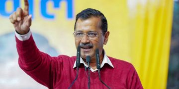 Arvind Kejriwal : AAP की हार पर केजरीवाल ने तोड़ी चुप्पी, बोले “अब ऊपरवाले की मंशा अलग…”